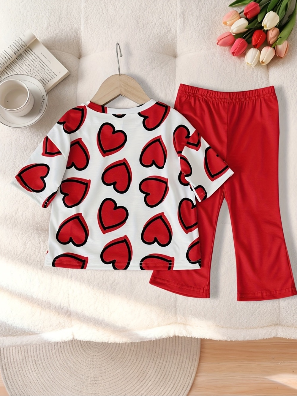 Kids Red Heart Print outfit set - Short Sleeve Top & Red Pants